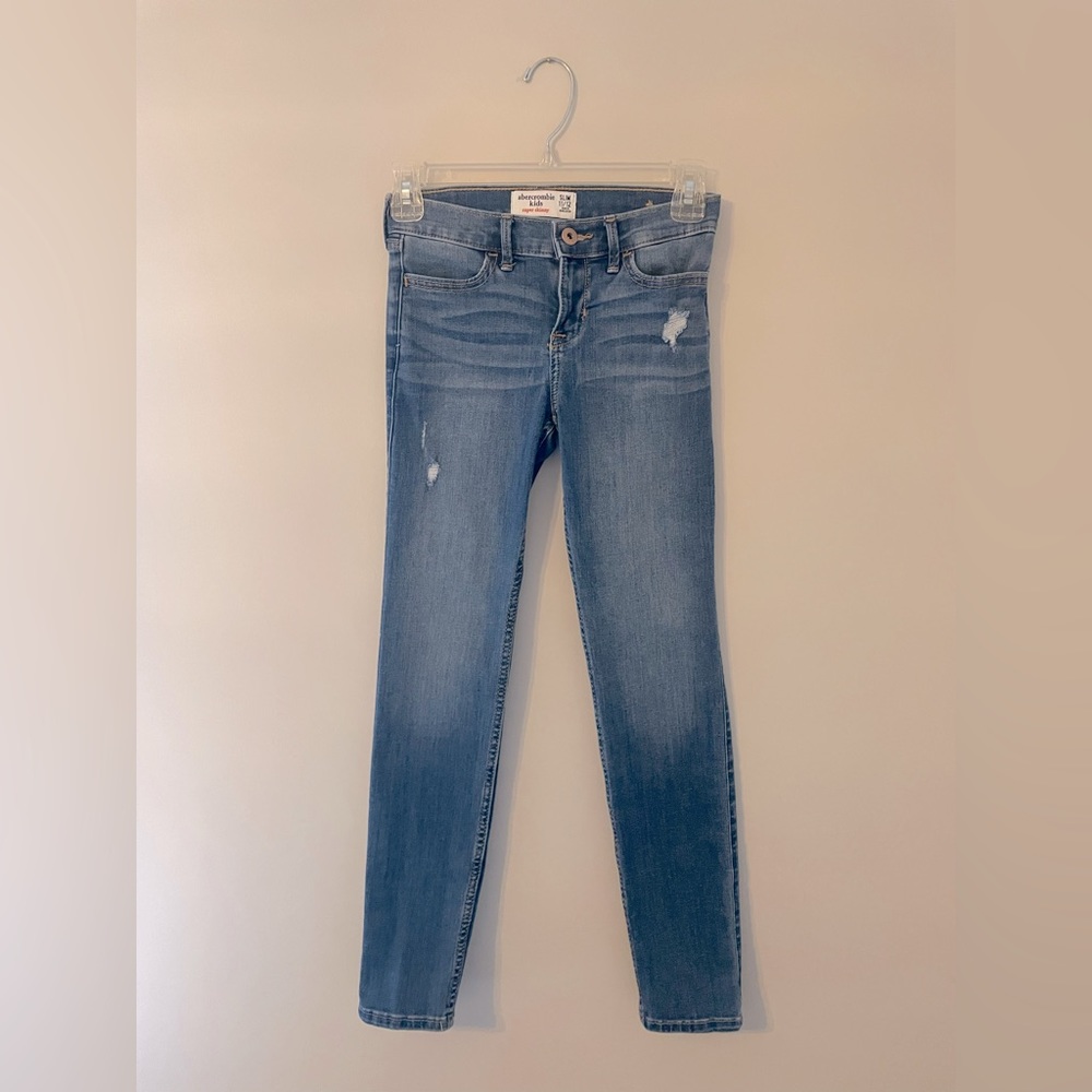 Abercrombie kids girls distressed super skinny jeans size 11/12 slim